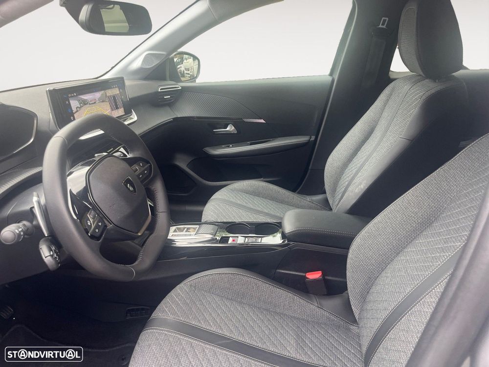 Peugeot 208 1.2 Hybrid Allure e-DCS6 - 9