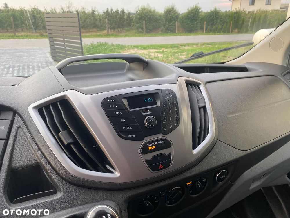 Ford Transit - 16