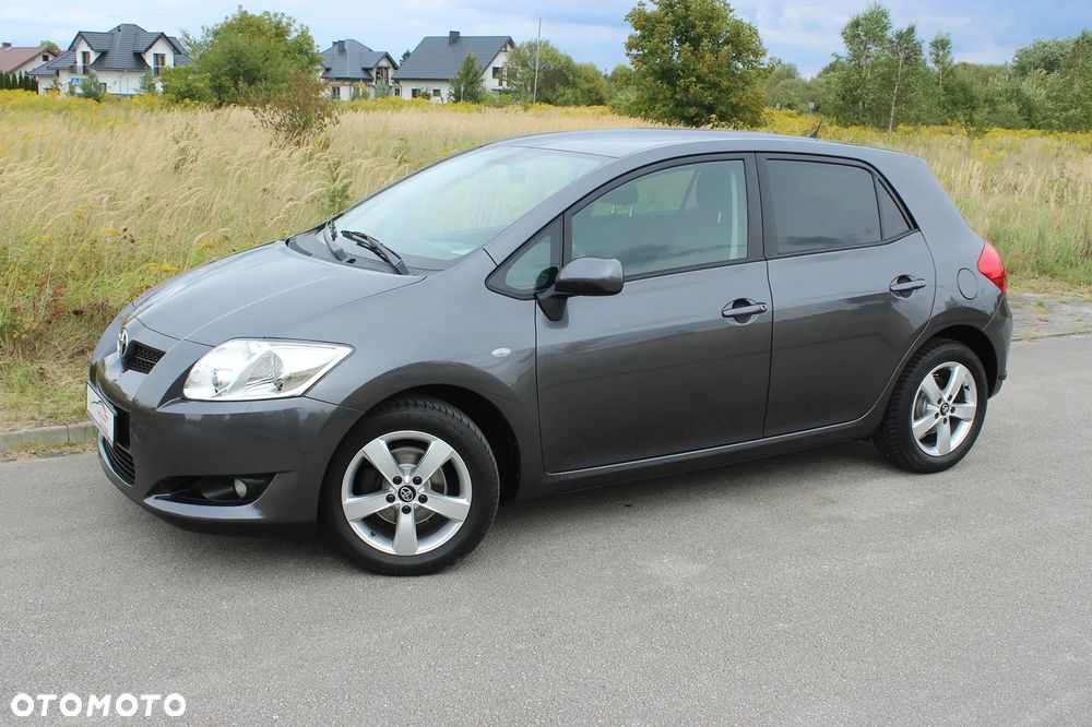 Toyota Auris 1.6 MultiMode Executive - 11