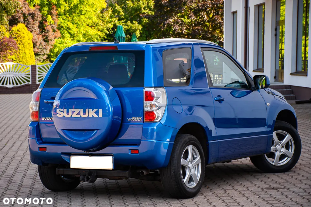Suzuki Grand Vitara 1.6 De luxe - 11