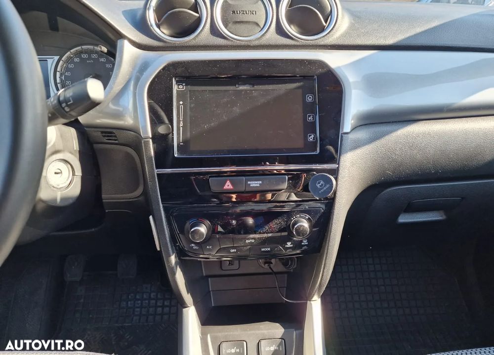 Suzuki Vitara 1.6 Passion - 9