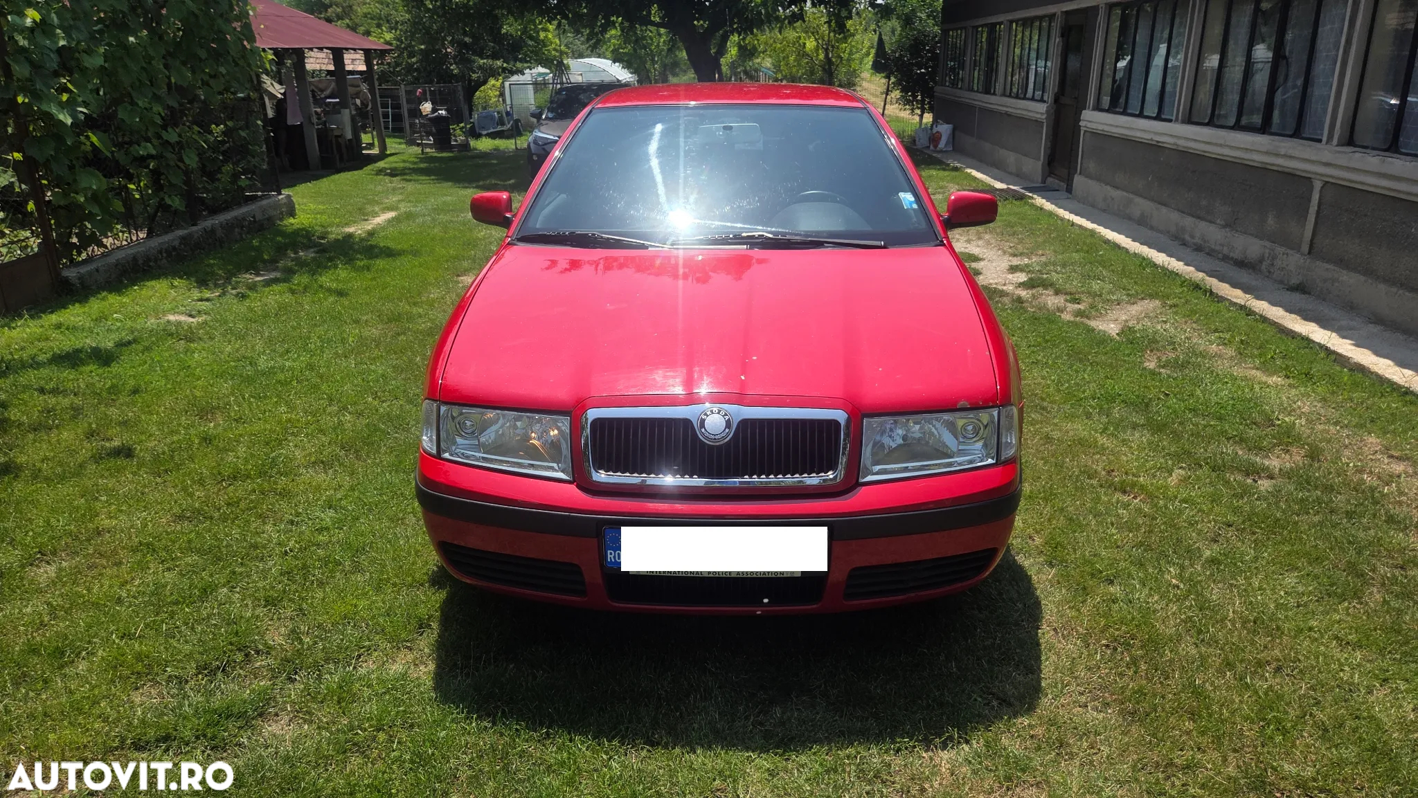 Skoda Octavia 1.6 Ambiente - 3