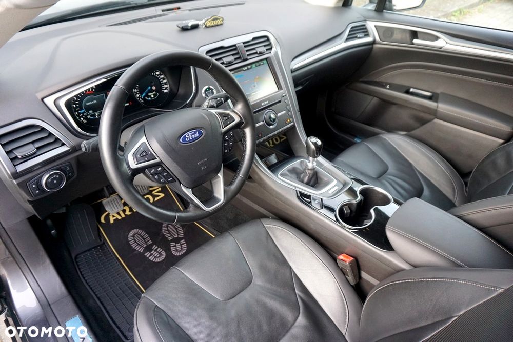 Ford Mondeo 2.0 TDCi ECOnetic Start-Stopp Titanium - 25