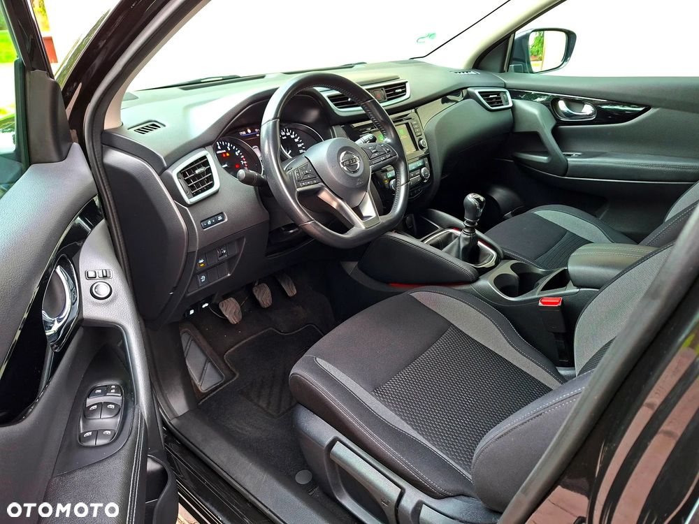 Nissan Qashqai 1.3 DIG-T Acenta - 17
