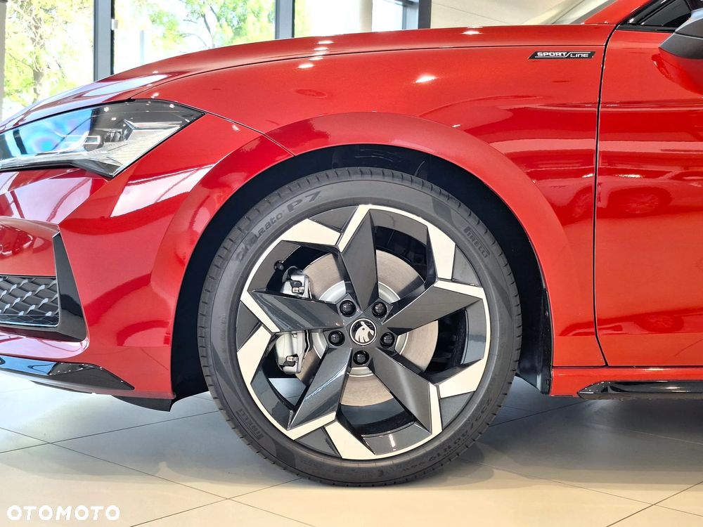 Skoda Superb 2.0 TSI Sportline DSG - 8
