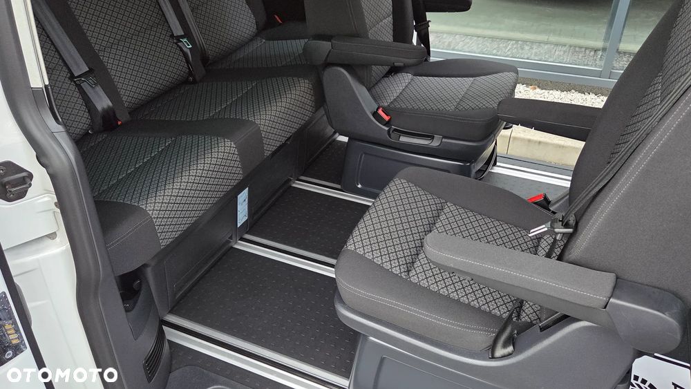 Volkswagen California - 14