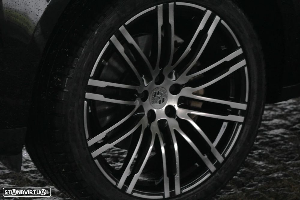 Porsche Macan S - 26