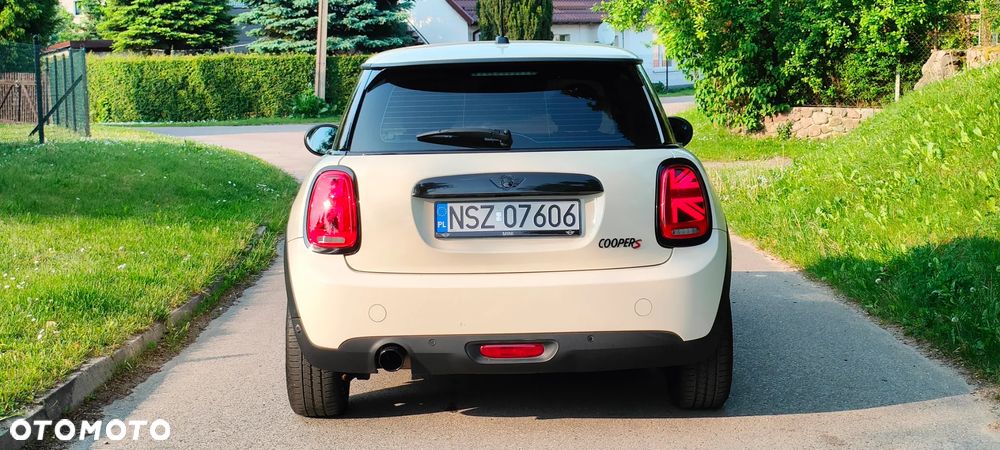 MINI ONE Cabrio - 17