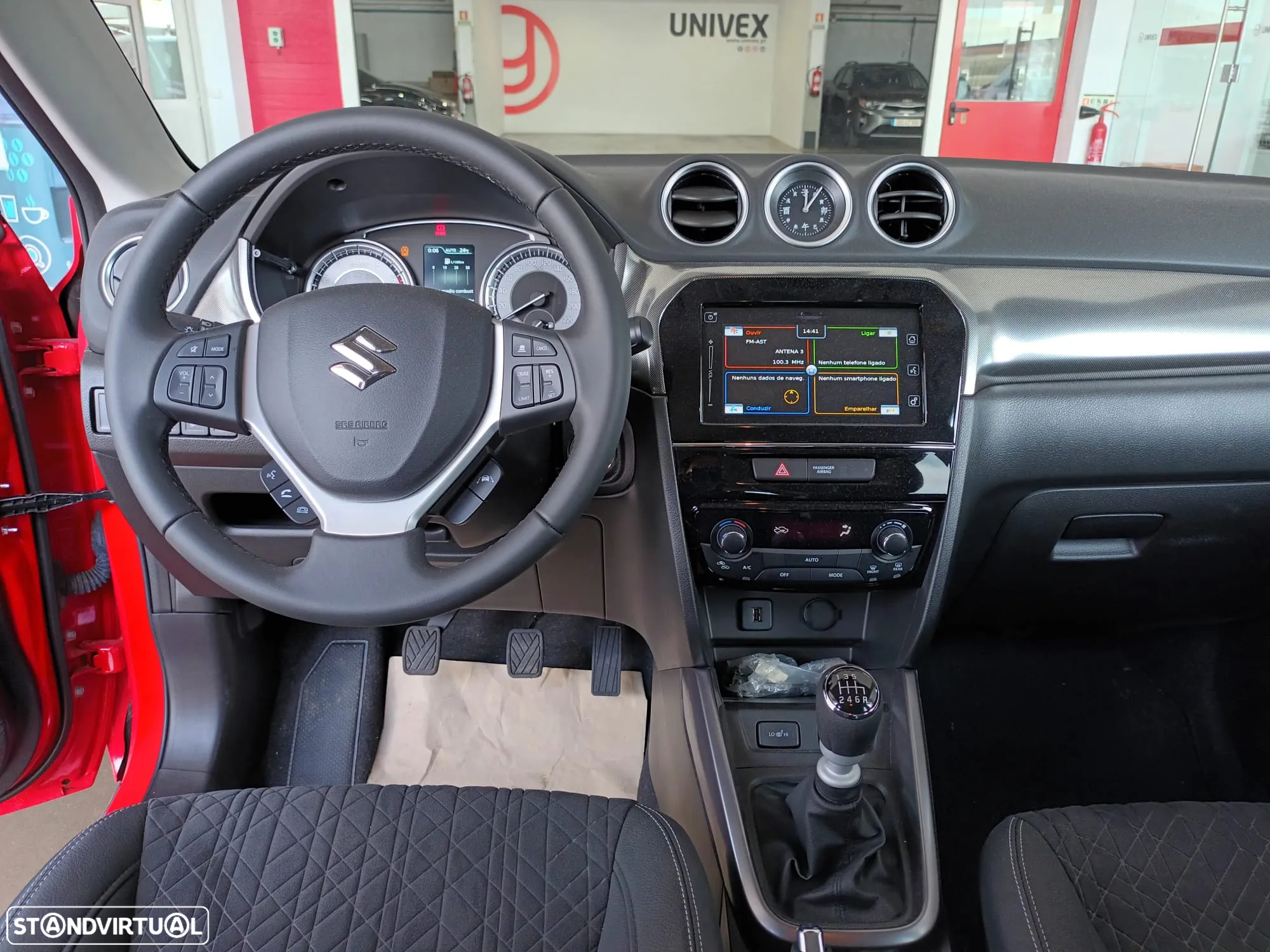 Suzuki Vitara 1.4T GLX 4WD Mild Hybrid - 10
