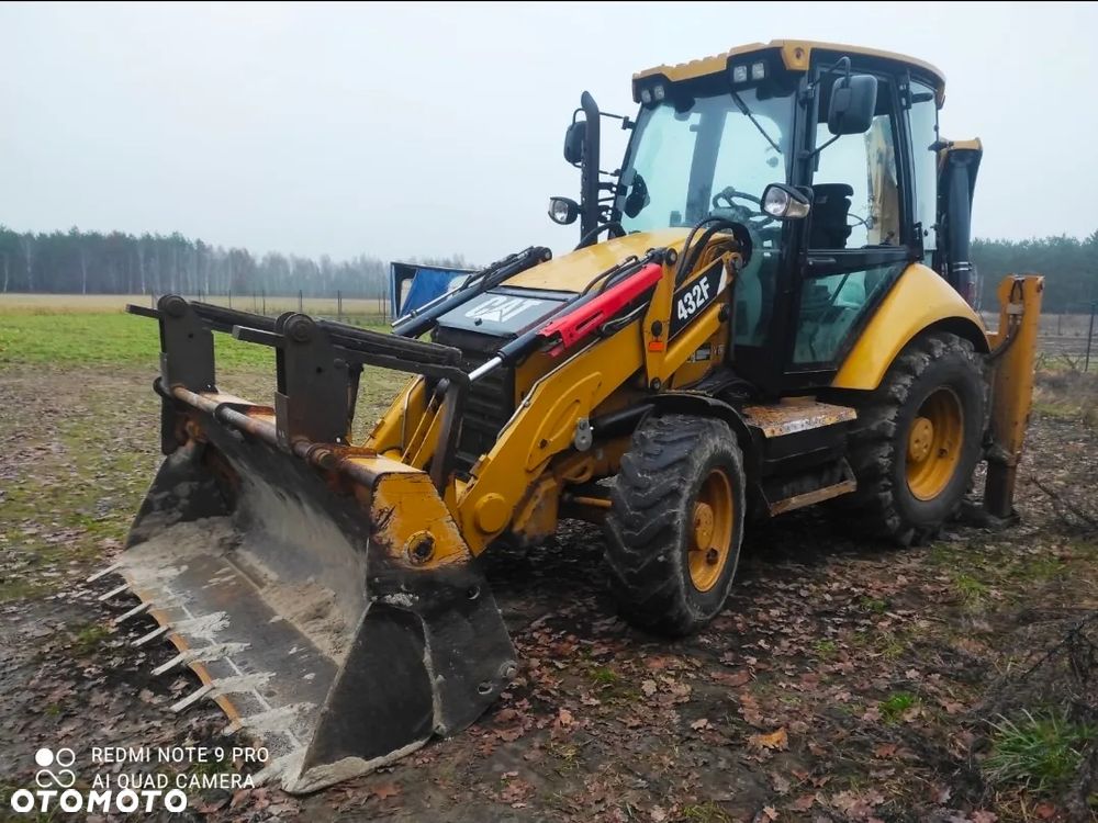 Caterpillar 432F - 4