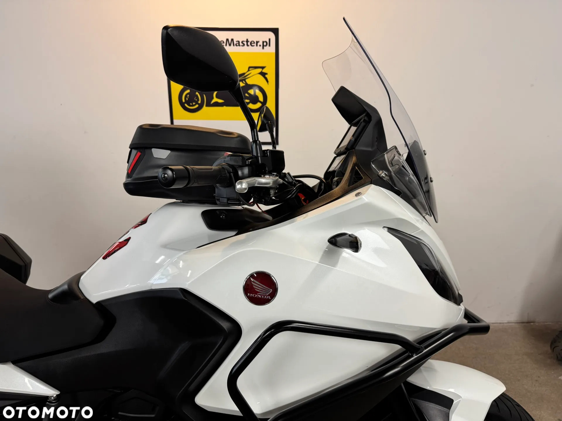 Honda NT - 10