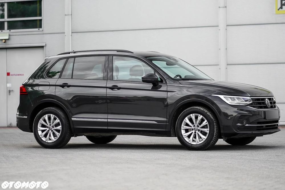 Volkswagen Tiguan - 14