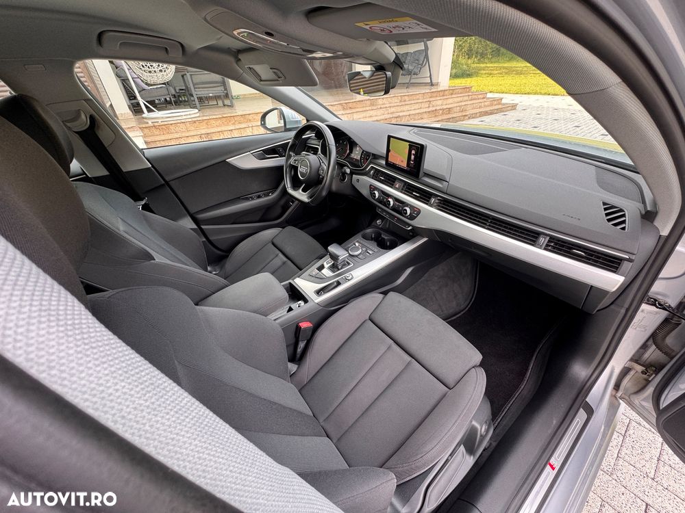 Audi A4 Limuzina 2.0 TDI ultra S tronic design - 12