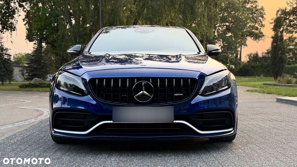 Mercedes-Benz Klasa C 63 S AMG 9G - 8