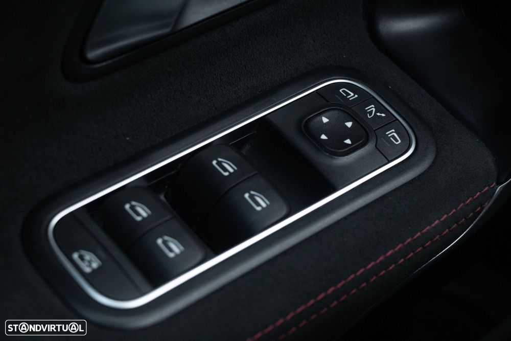 Mercedes-Benz A 180 d AMG Line Aut. - 31