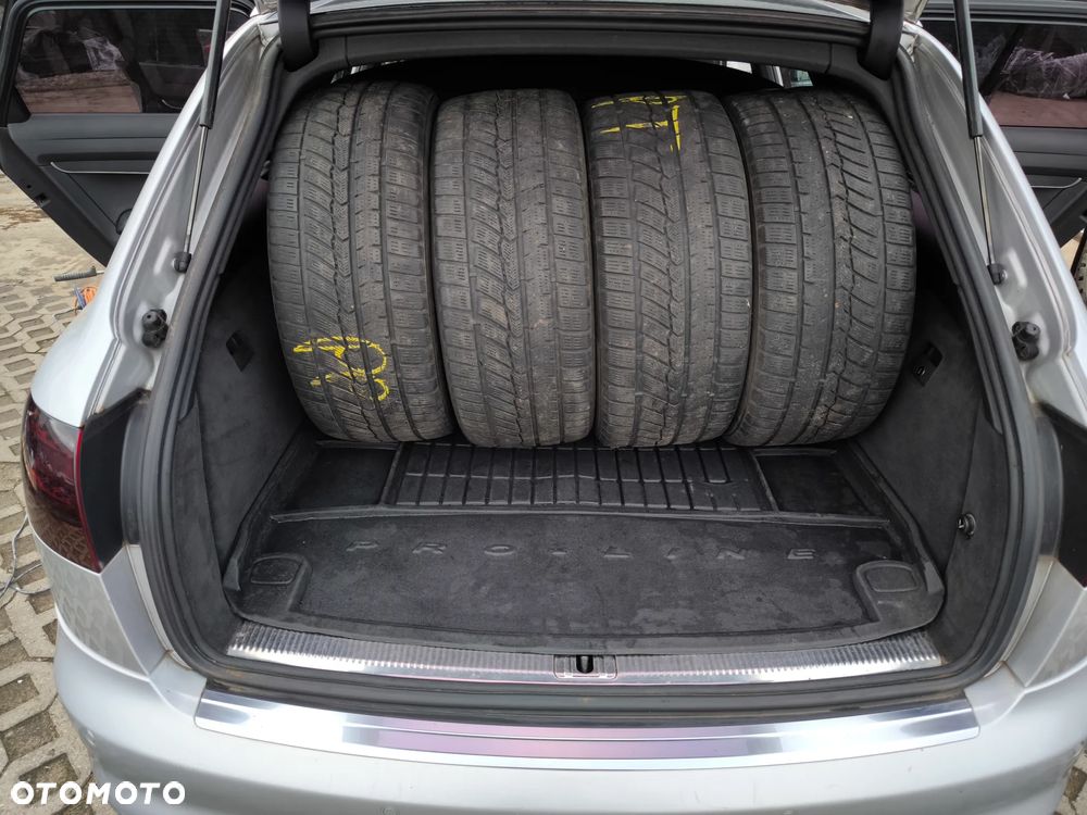 Audi A6 Allroad - 37