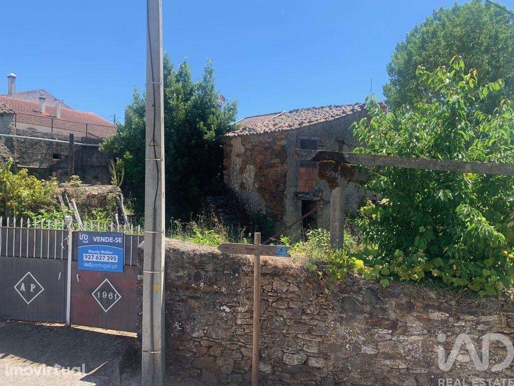 Casa de aldeia em Pedrógão Grande de 181,00 m2 - Grande imagem: 2/25