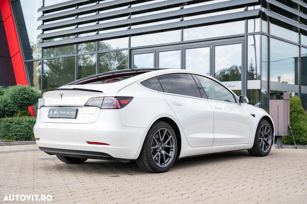 Tesla Model 3 Langstreckenbatterie Allradantrieb Dual Motor - 15