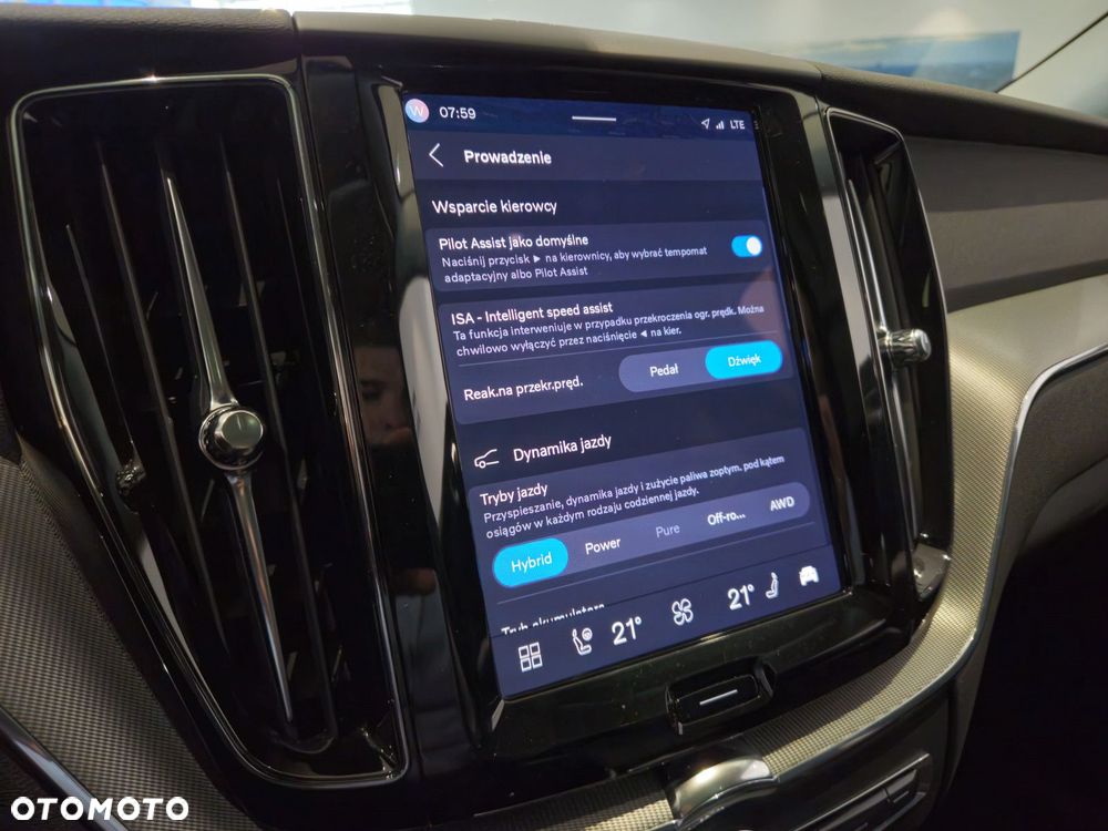 Volvo XC 60 - 24
