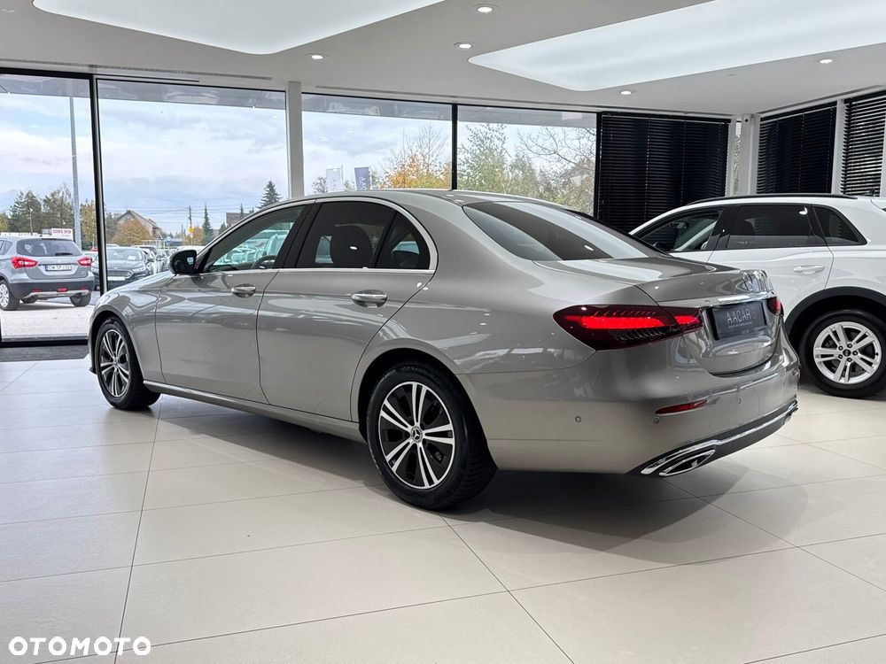 Mercedes-Benz Klasa E - 3