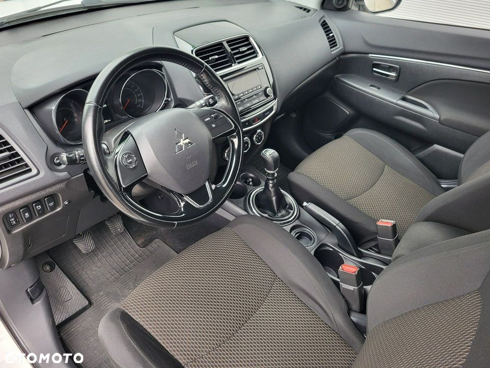 Mitsubishi ASX - 20