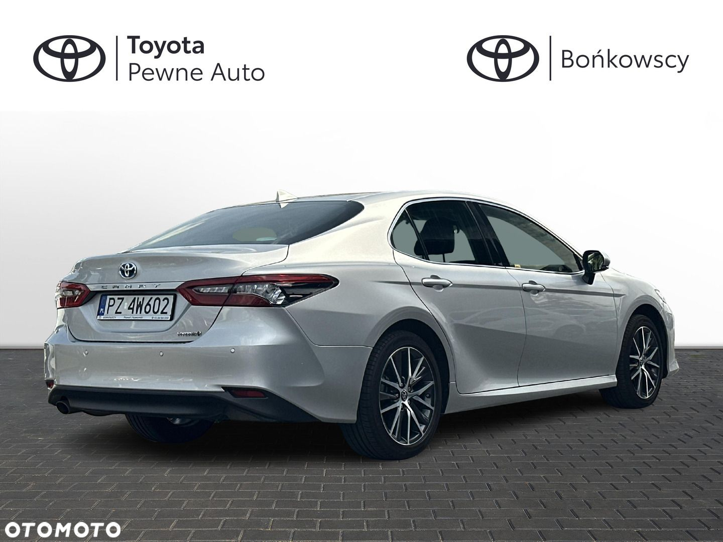 Toyota Camry - 9
