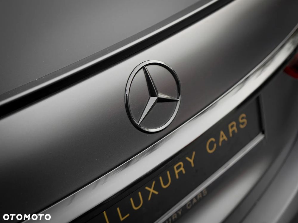 Mercedes-Benz Klasa E AMG 63 S 4Matic+ AMG Speedshift MCT-9G Final Edition - 14