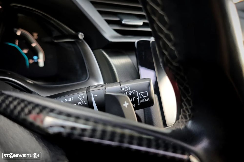 Honda Civic 1.6 i-DTEC Executive Premium 9AT - 31