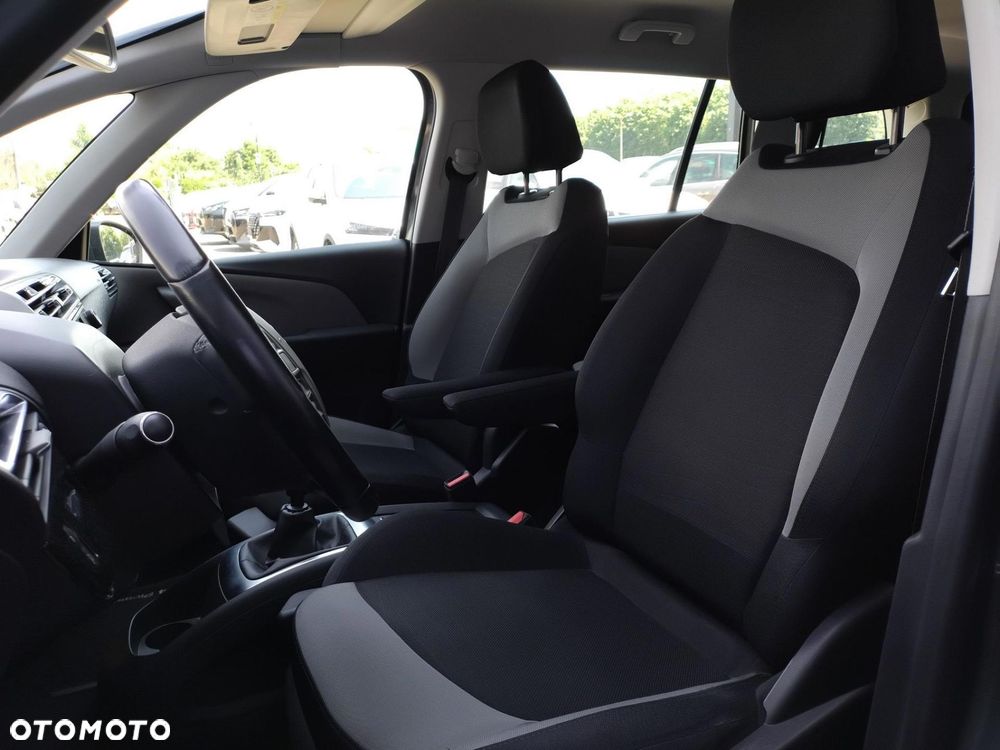 Citroën C4 Picasso 1.2 PureTech MoreLife - 22