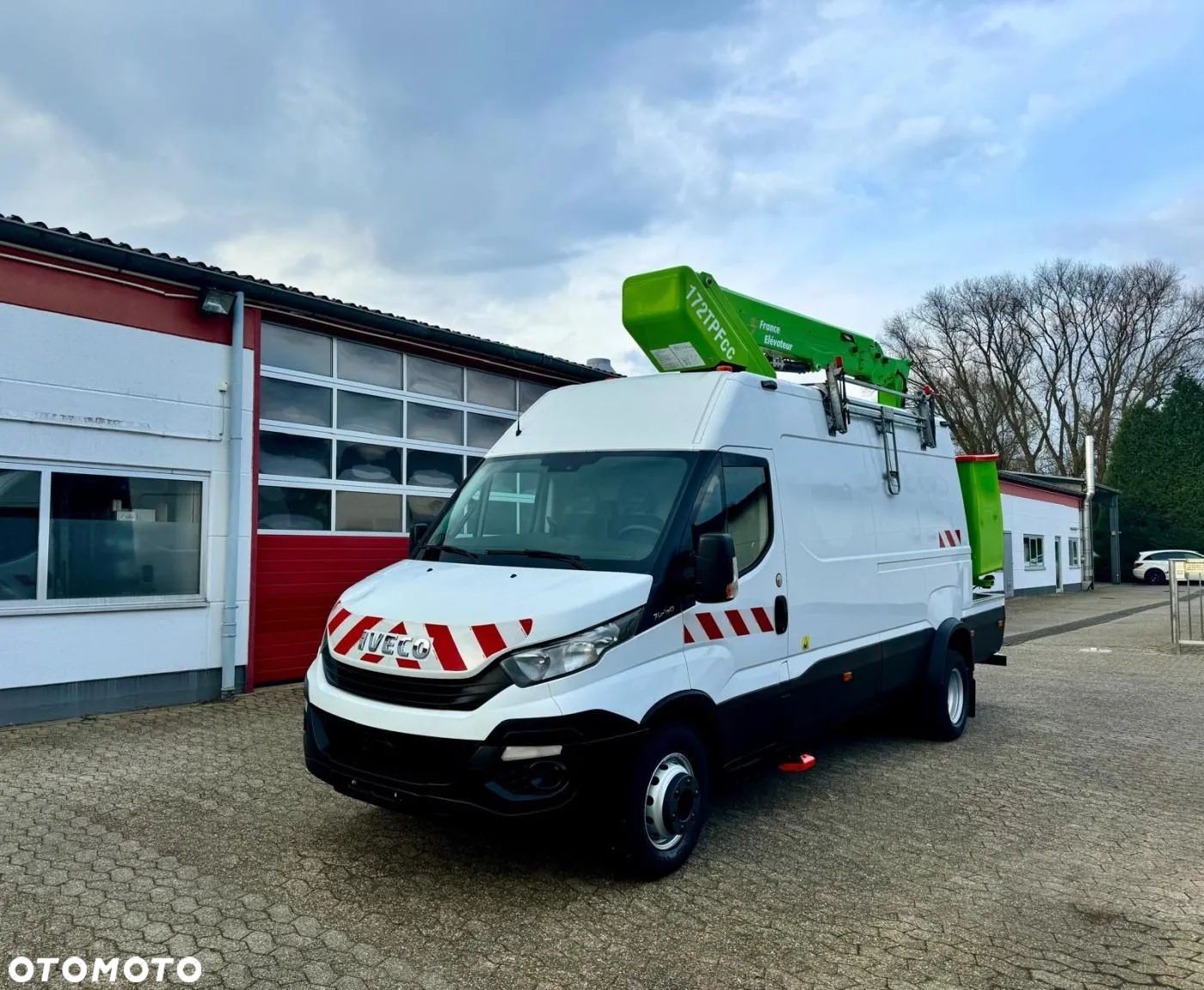 Iveco 70C15 - 1