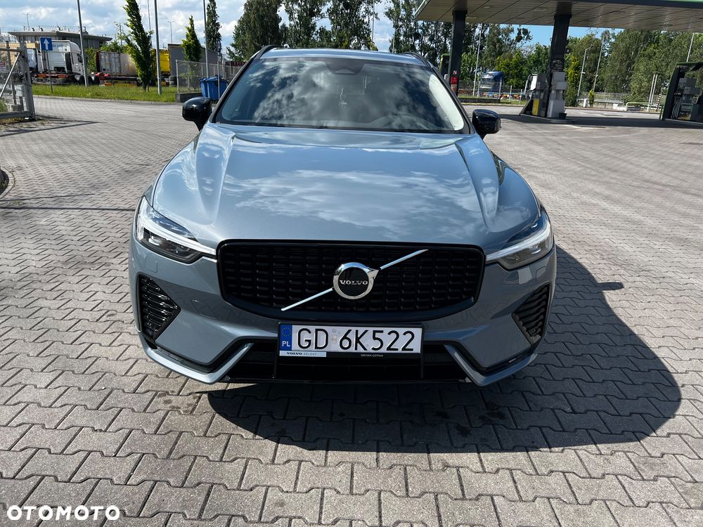 Volvo XC 60 B5 B AWD Momentum Pro - 2