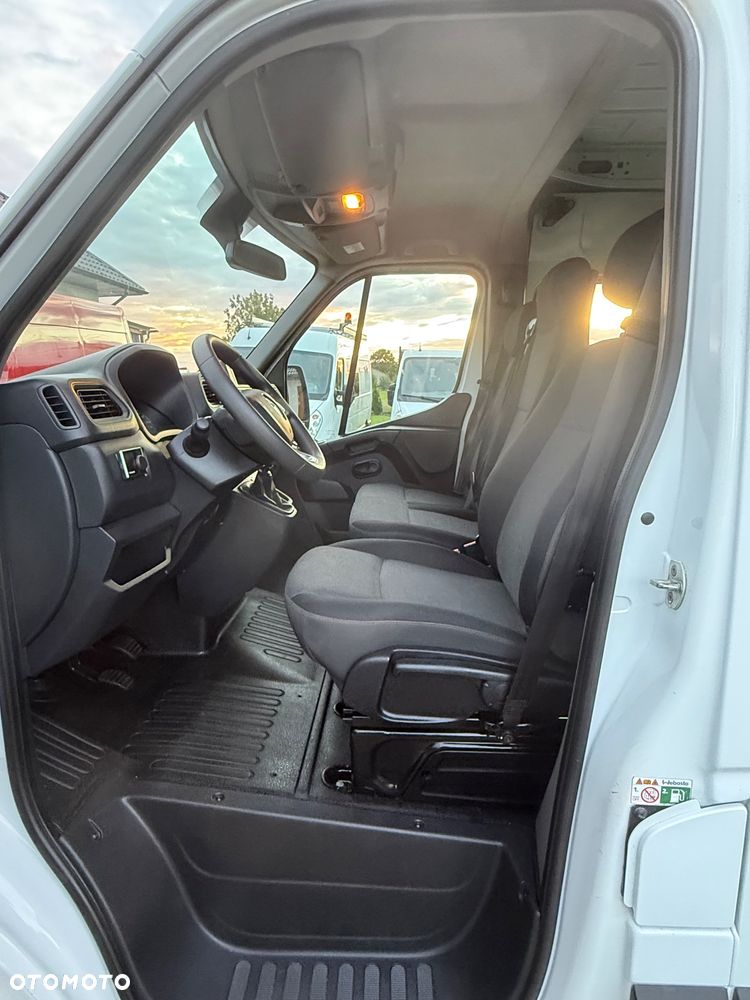 Renault Master - 10