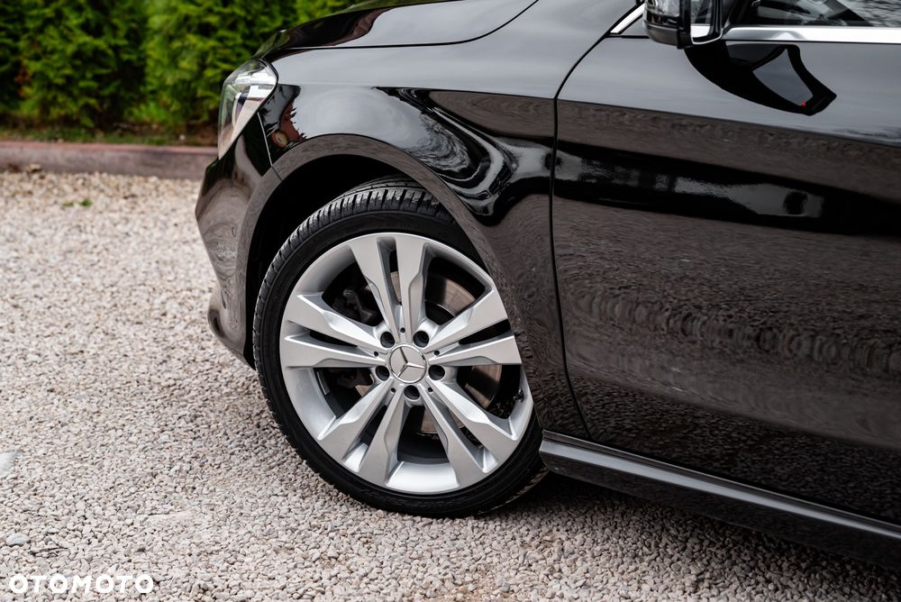 Mercedes-Benz CLA 250 4Matic 7G-DCT Sport - 15