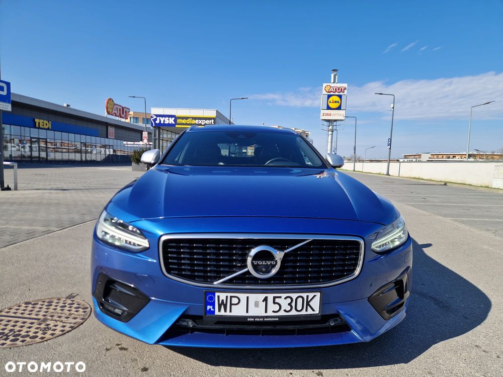 Volvo V90 D4 SCR R-Design - 4
