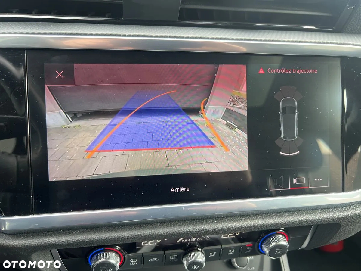Audi Q3 2.0 TDI Sport - 11