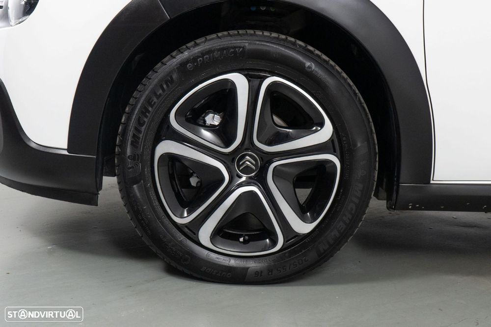 Citroën C3 1.2 PureTech C-Series - 16