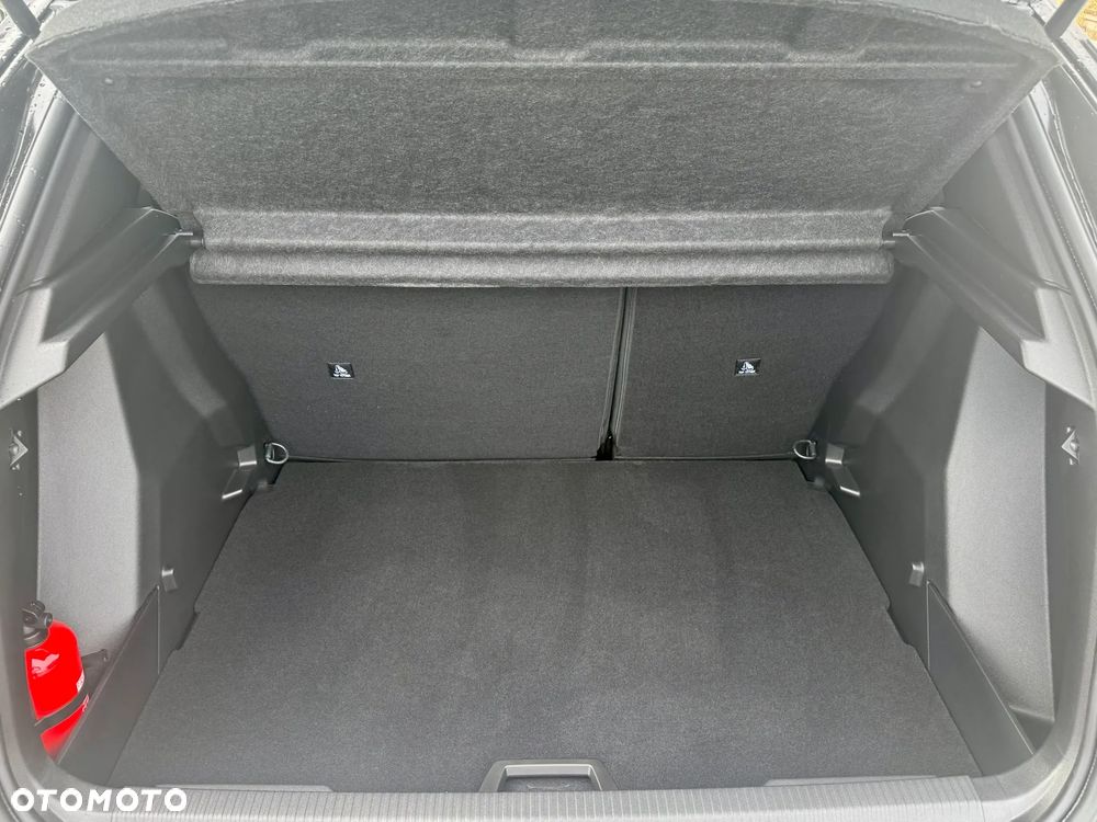 Peugeot 2008 PureTech mHEV GT E-DCS6 - 13