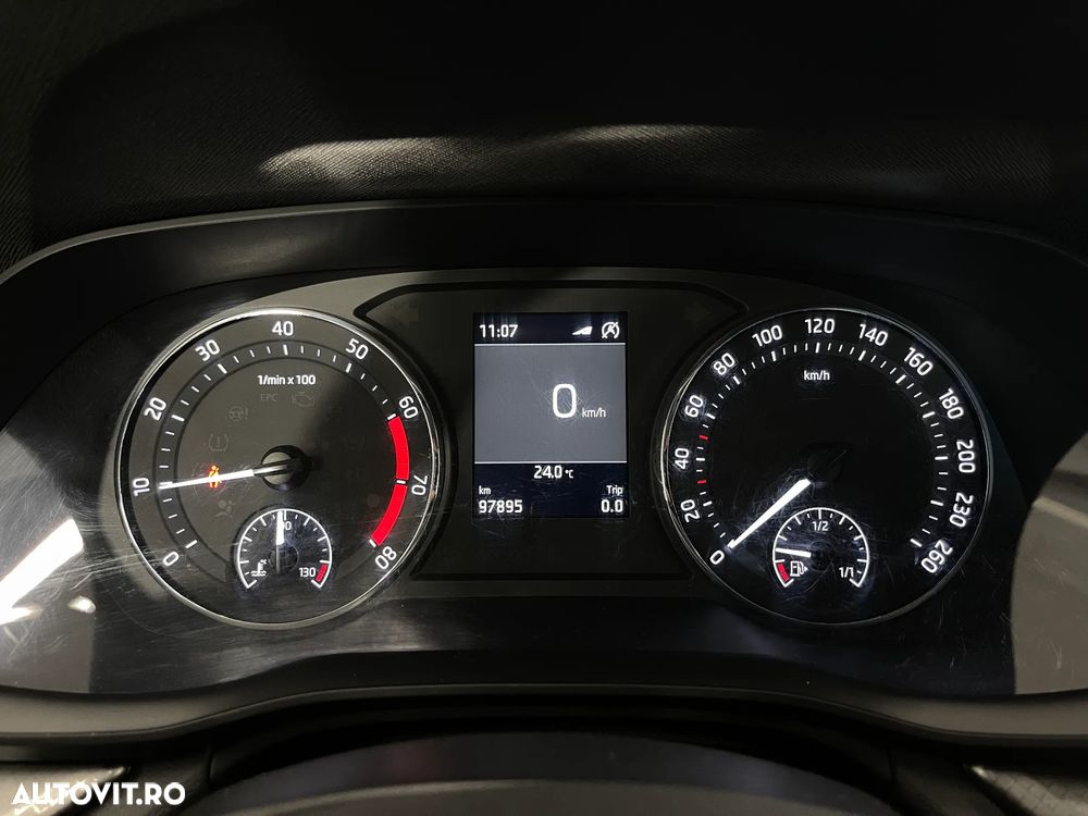 Skoda Octavia 1.0 TSI Ambition - 26