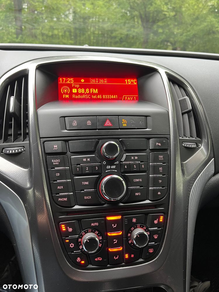 Opel Astra 1.4 Turbo - 23