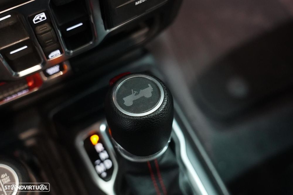 Jeep Wrangler Unlimited 2.2 CRD Rubicon AT - 19