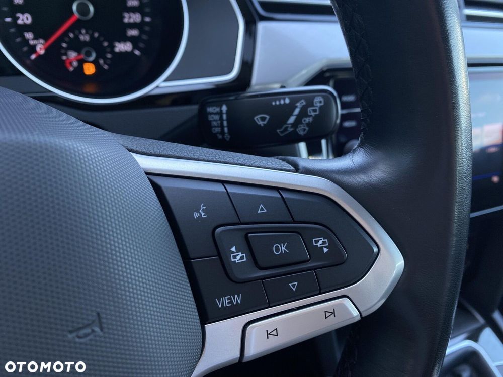 Volkswagen Passat Variant 2.0 TDI EVO Business - 17