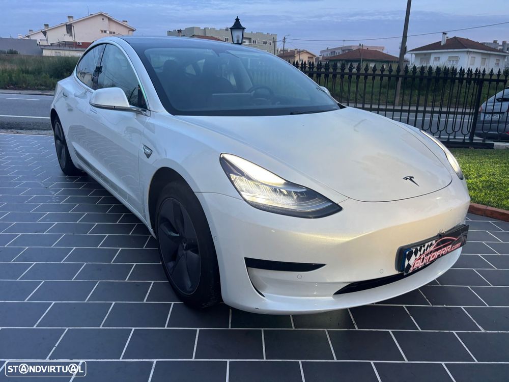 Tesla Model 3 Standard Range Plus RWD - 2