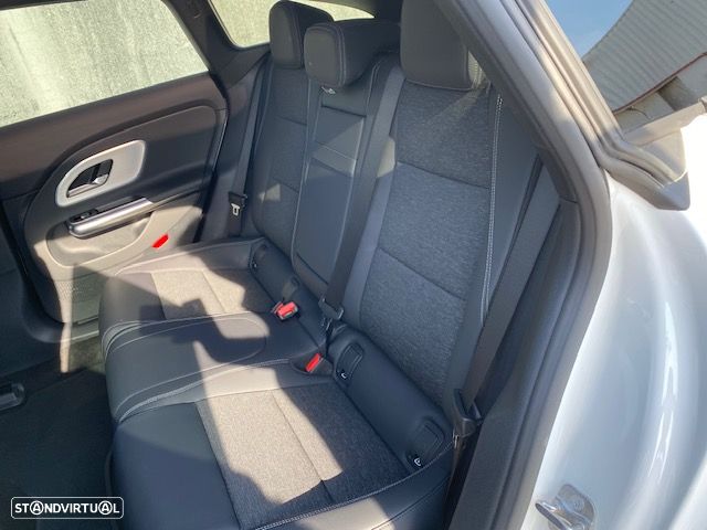 Mercedes-Benz CLA 250+ EQ Shooting Brake - 8