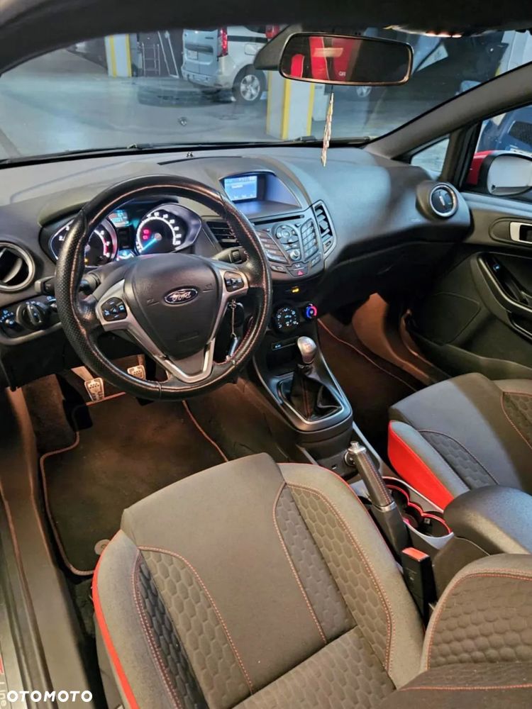 Ford Fiesta 1.0 EcoBoost S&S ST-LINE Black - 10