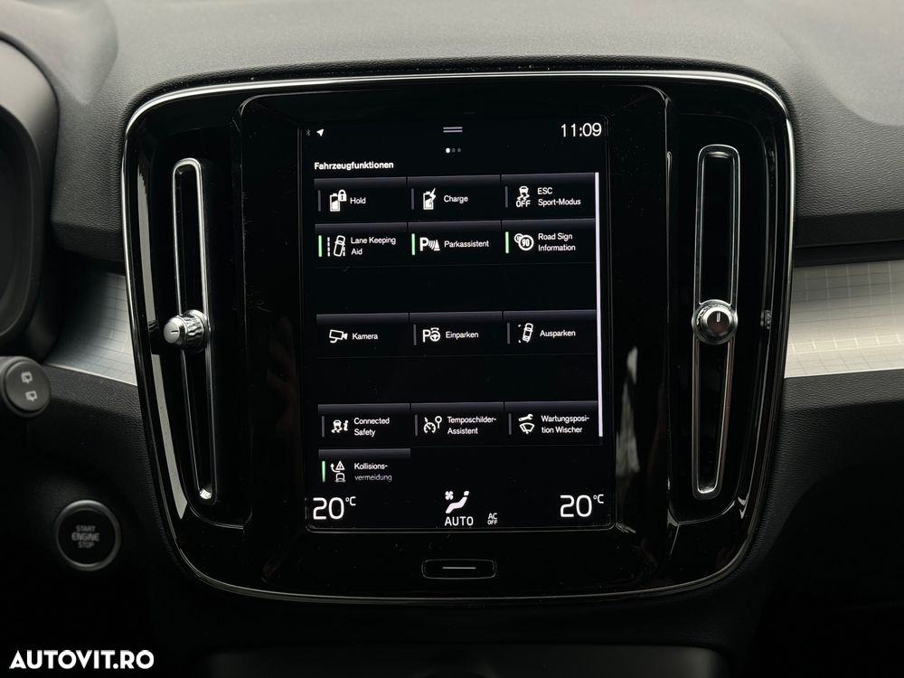 Volvo XC 40 Recharge T4 Twin Engine AT7 Inscription Expression - 18