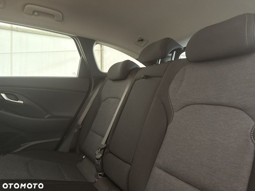Hyundai i30 - 19