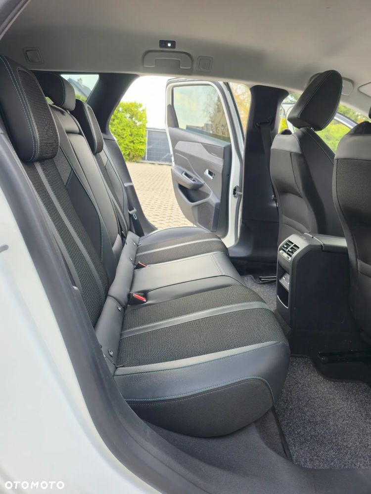 Peugeot 308 BlueHDi FAP 130 EAT8 Stop & Start Allure Pack - 37