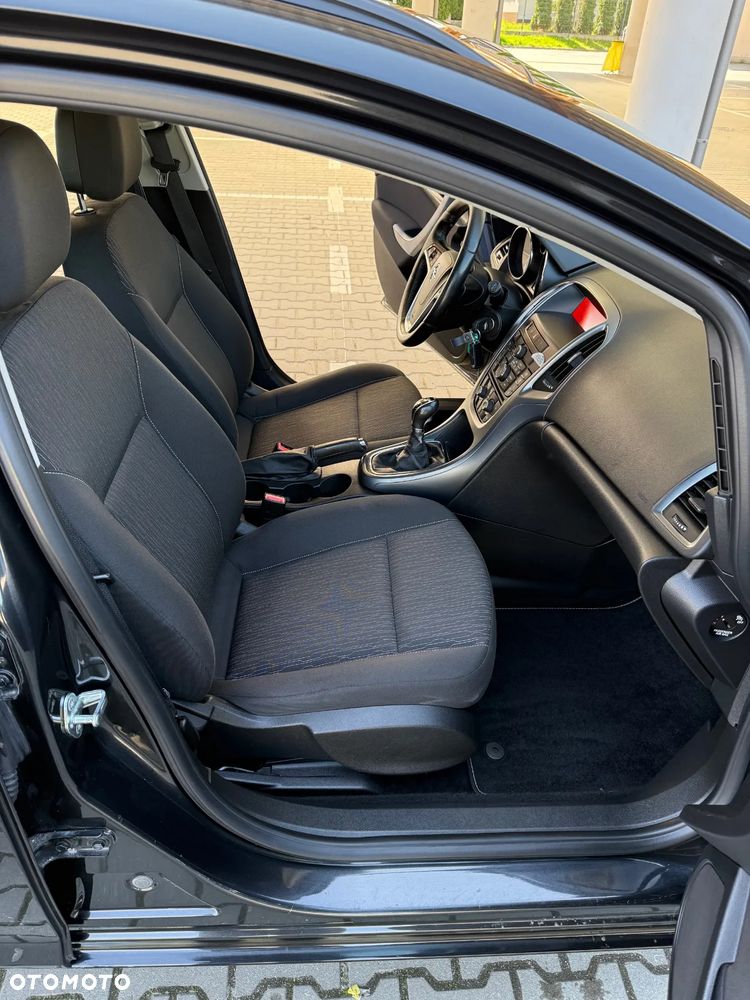 Opel Astra 1.7 CDTI Enjoy - 11