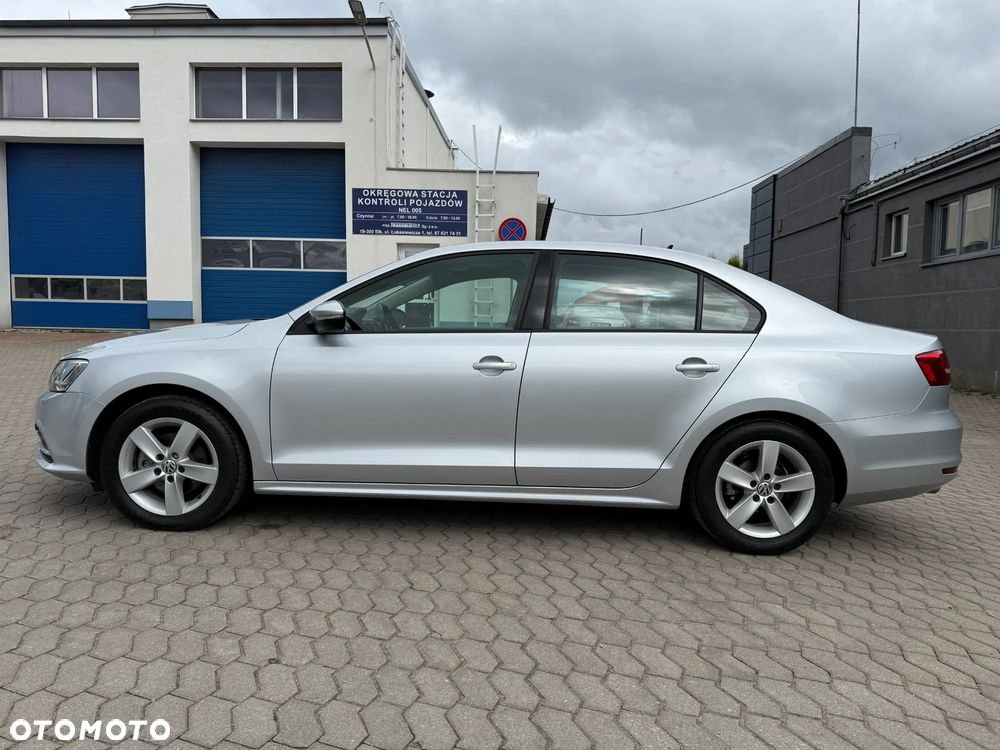 Volkswagen Jetta 2.0 TDI DPF Comfortline - 5