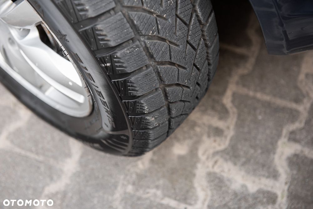 Hyundai Tucson 2.0 2WD GLS - 28